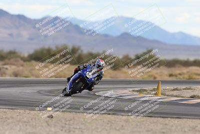 media/Nov-16-2025-Race Pace (Sun) [[8c5fa54630]]/Non Verified Riders (1st 20 Minutes)/5-Turn 15 (110pm)/